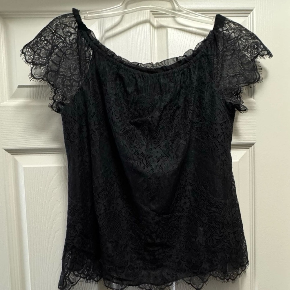 White House Black Market Black Ruffled Flutter Sleeve Blouse